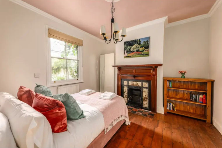Why Your DIY Airbnb Is Leaving Money on the Table: The 2026 Bedfordshire Host’s Guide to Professional Management